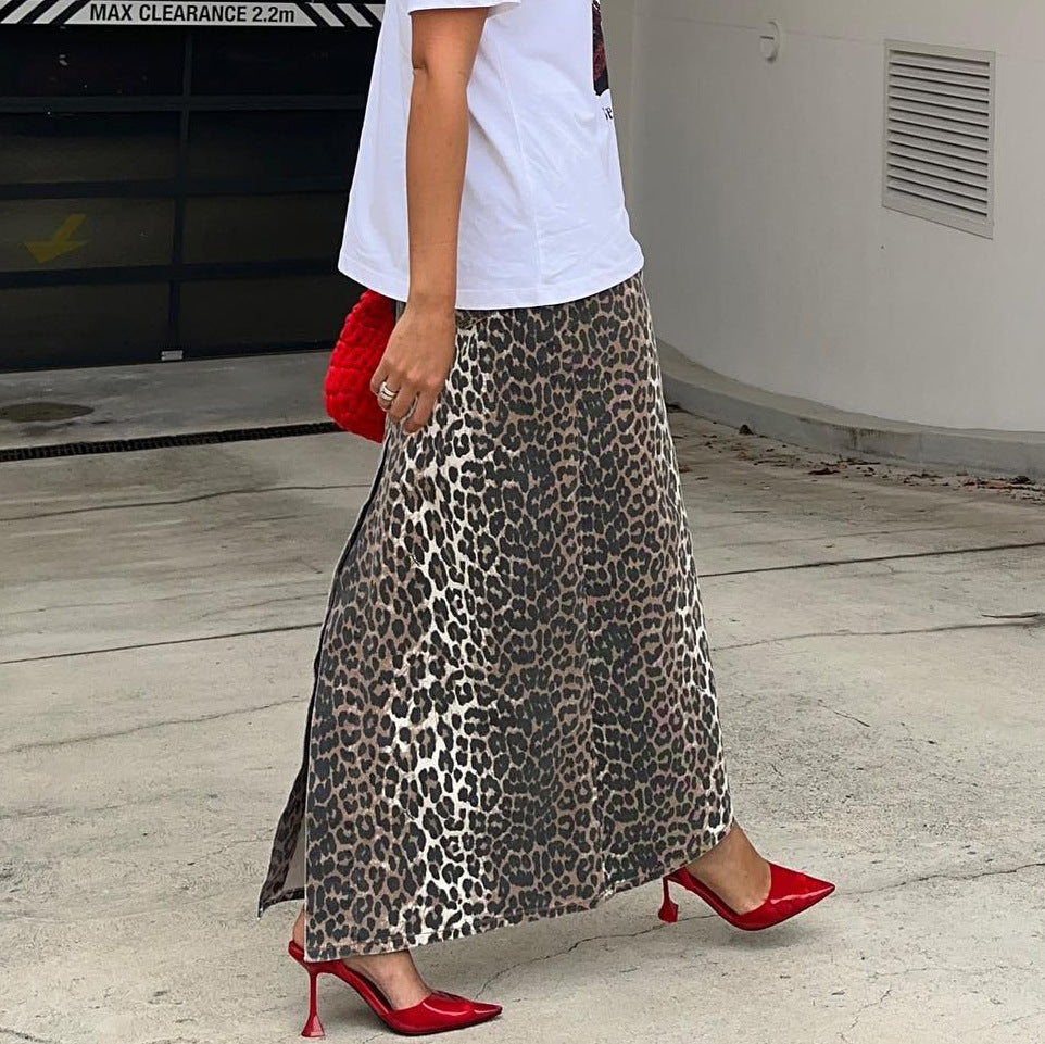 Juna Leopard Print Buttoned Maxi Skirt