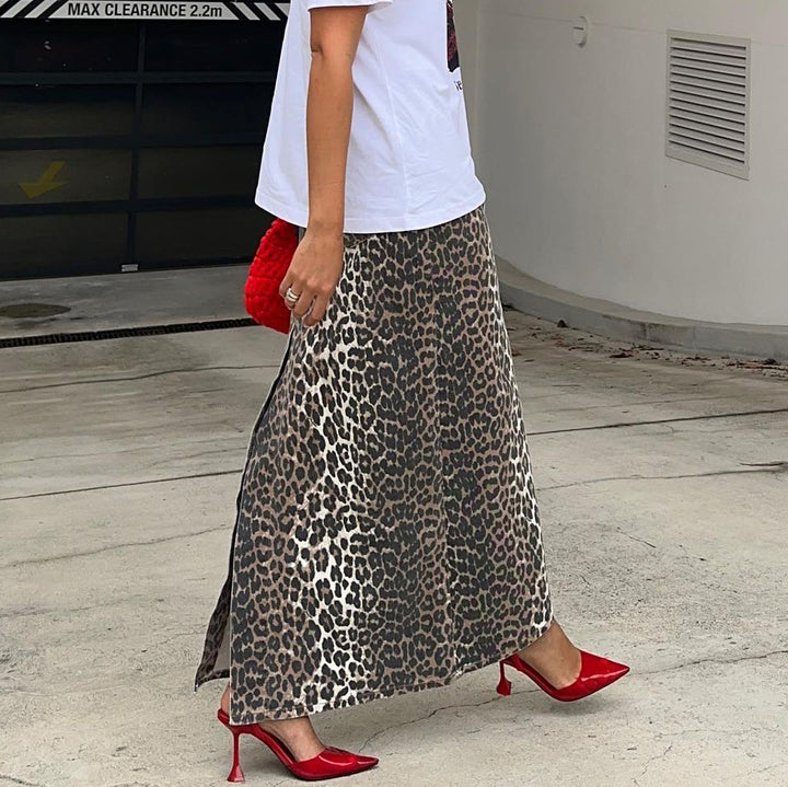 Juna Leopard Print Buttoned Maxi Skirt