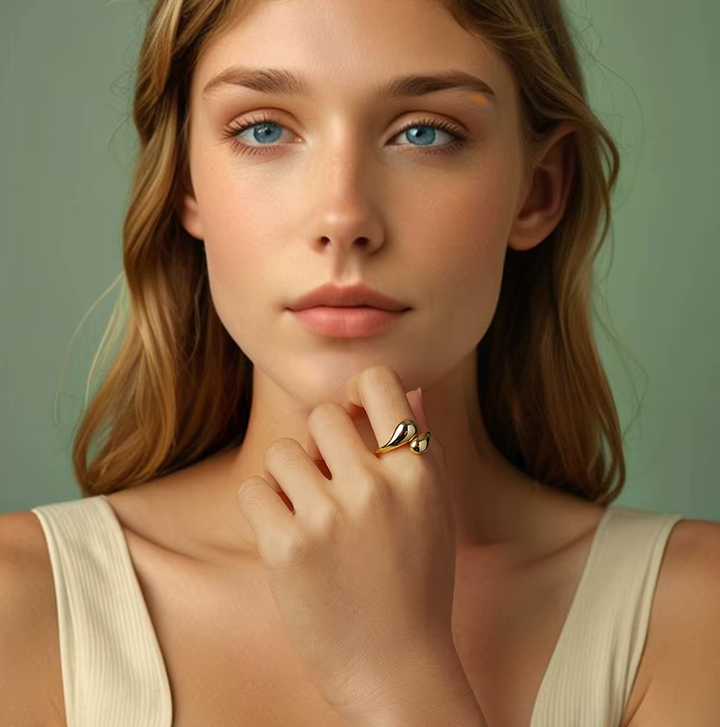 Lark Silver Droplet Band