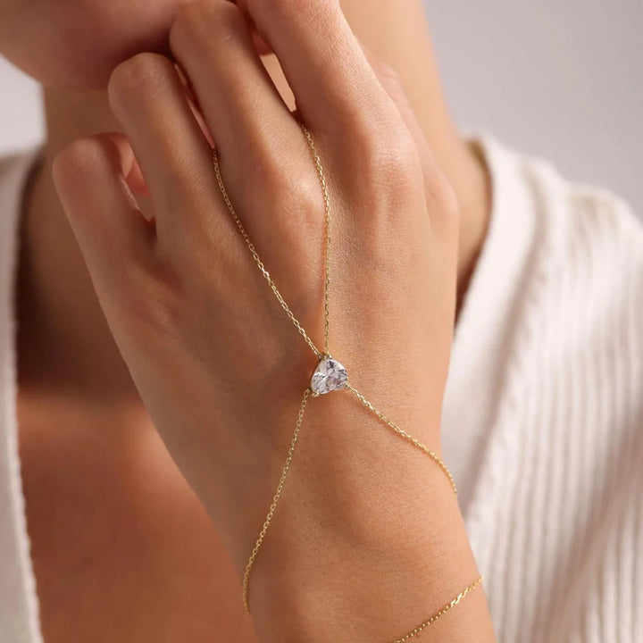 Briar Gold Plated Heart Handchain