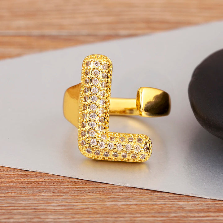 Rosa Letter Ring