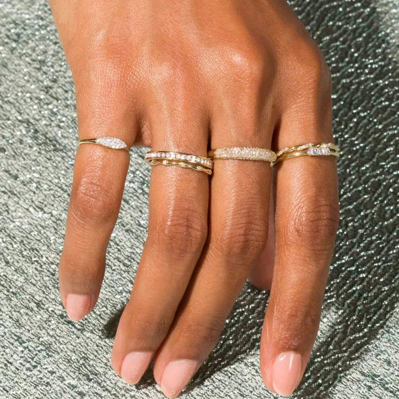 Scarlett Vintage Micro-Inlaid Dainty Band