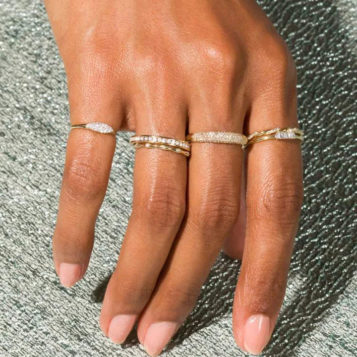 Scarlett Vintage Micro-Inlaid Dainty Band