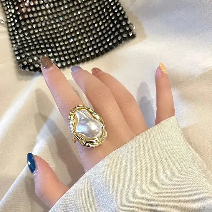 Harlow Pearl Bed Ring