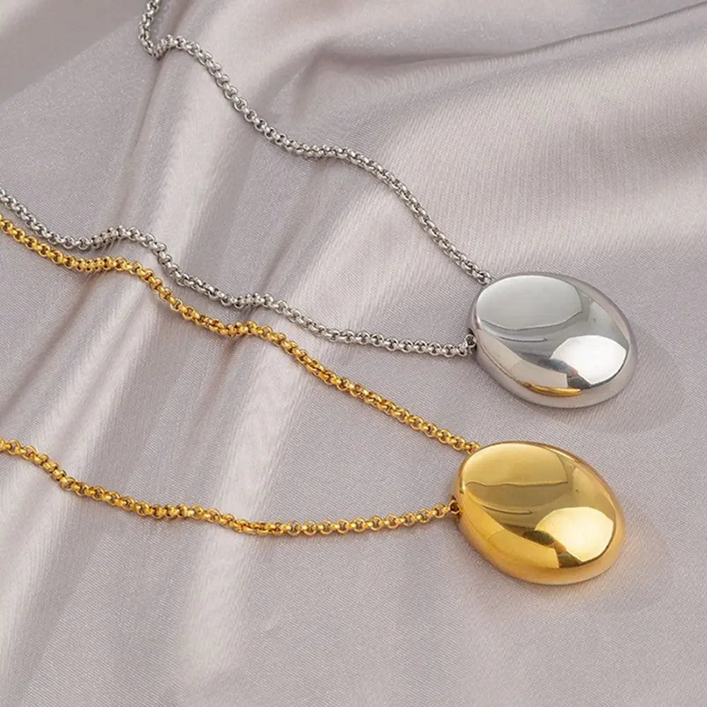 Elara Pendant