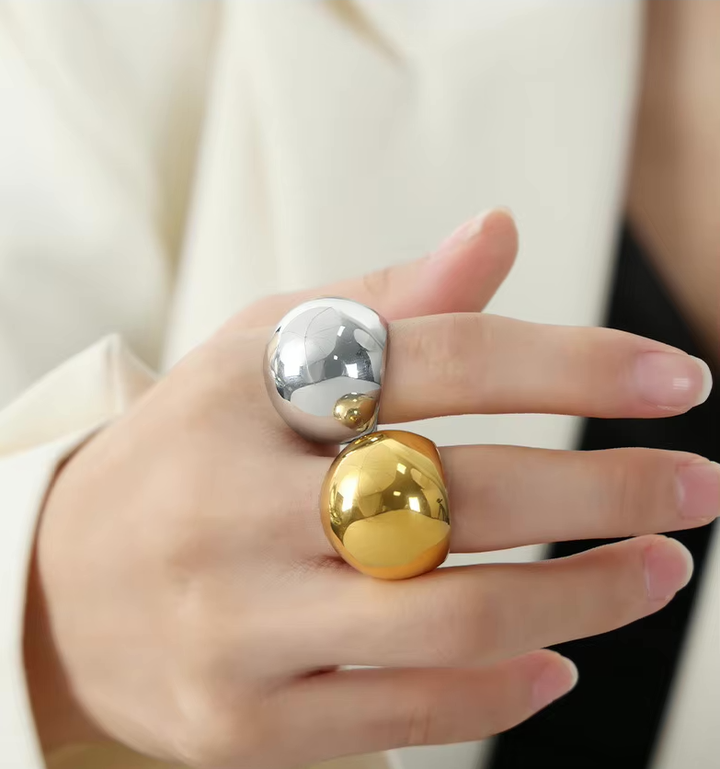Angeline Ovo Ring