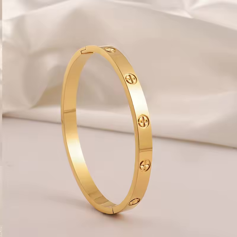 Darby Cross Bracelet