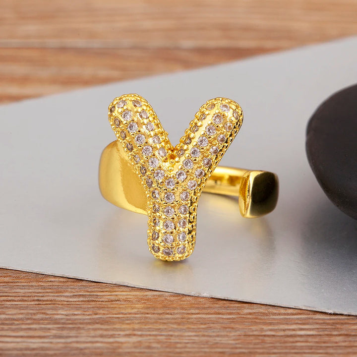 Rosa Letter Ring