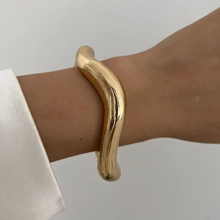 Tala Metal Wave Bangle