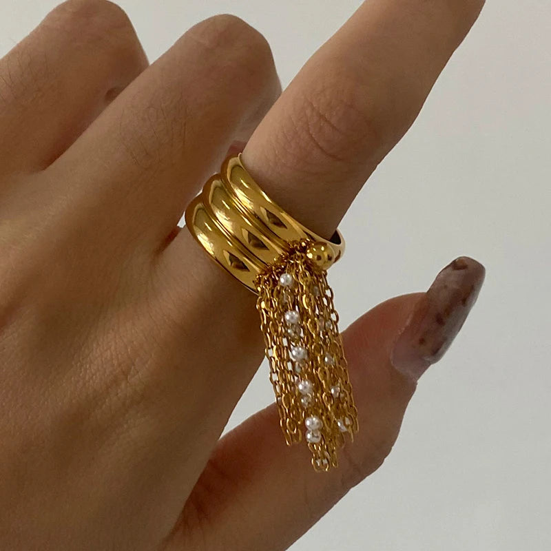 Edie Pearl Tassel Ring