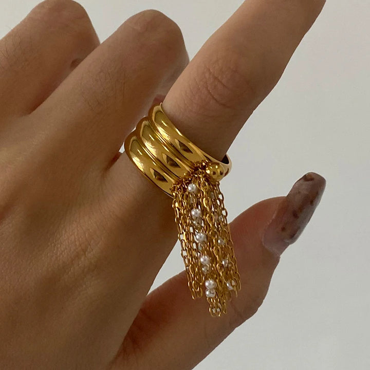 Edie Pearl Tassel Ring