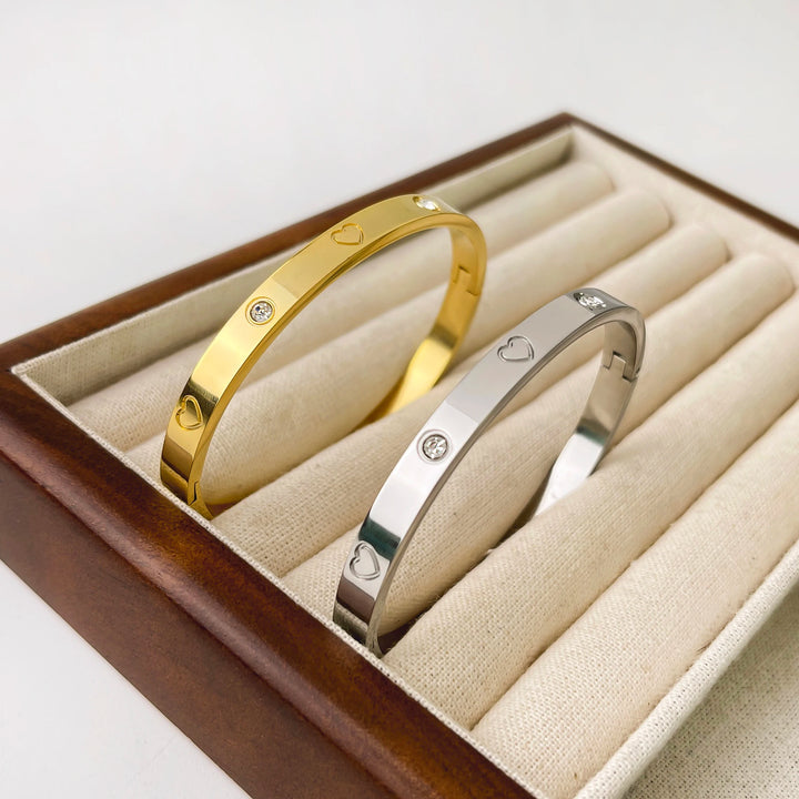 Perry Dainty Heart Zircon Bangle