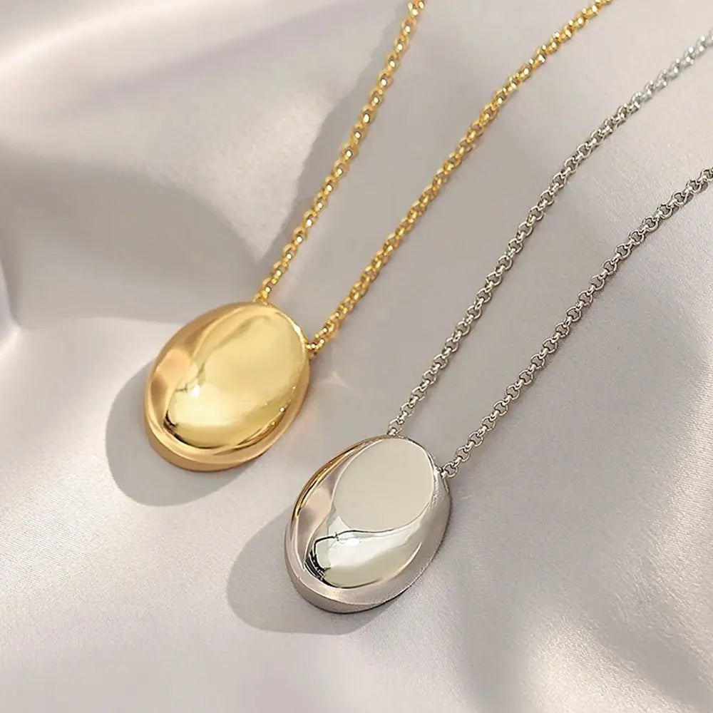 Elara Pendant