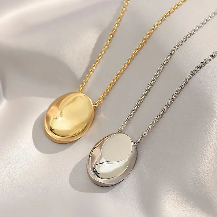 Elara Pendant