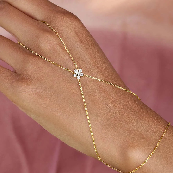 Liv Flower Charm Dainty Handchain