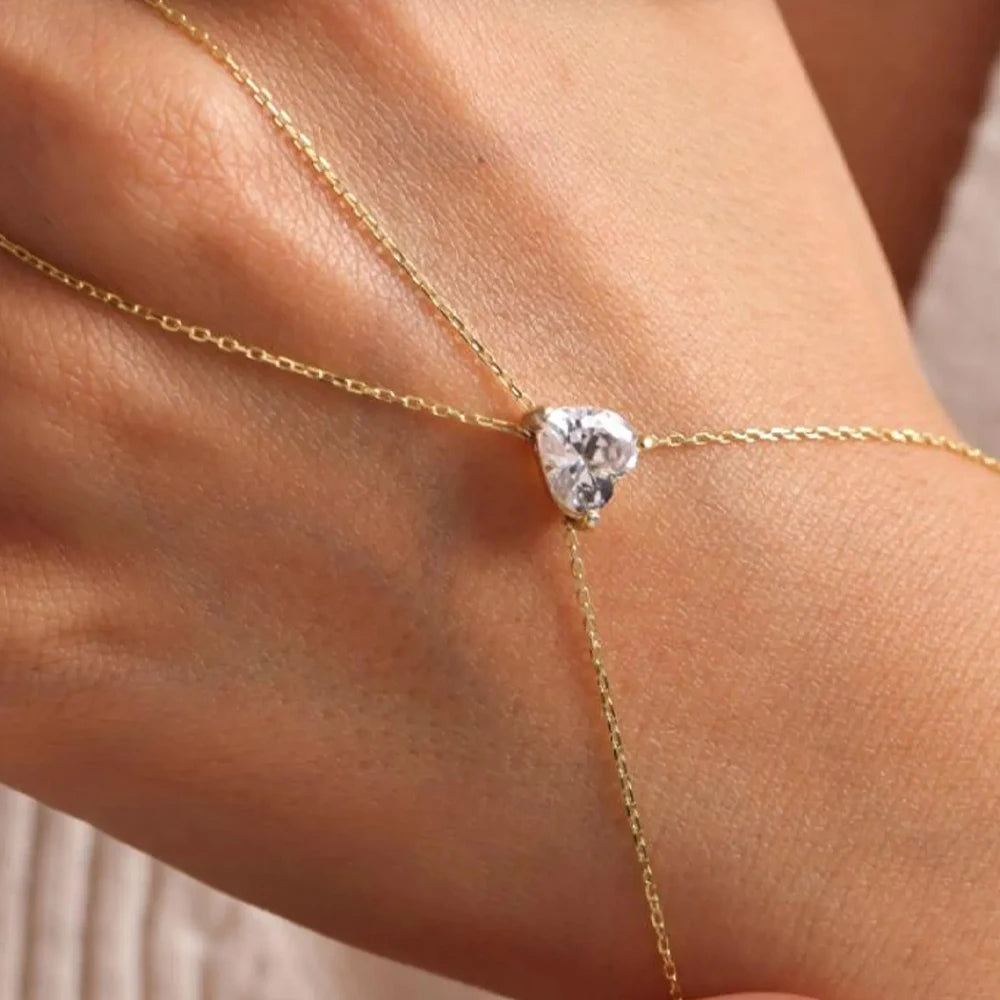 Briar Gold Plated Heart Handchain