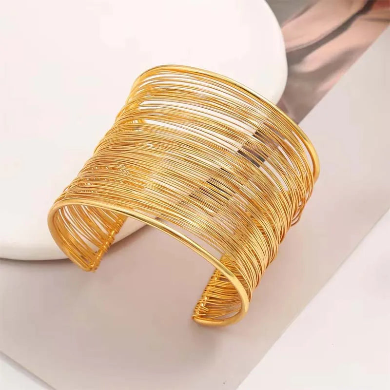 Vintage Gold Farbe Hyperbolic Layered Breite Draht Armband Manschette Armreif für Frauen Übertrieben Metall Handgelenk Wrap Armreif Schmuck Geschenk 