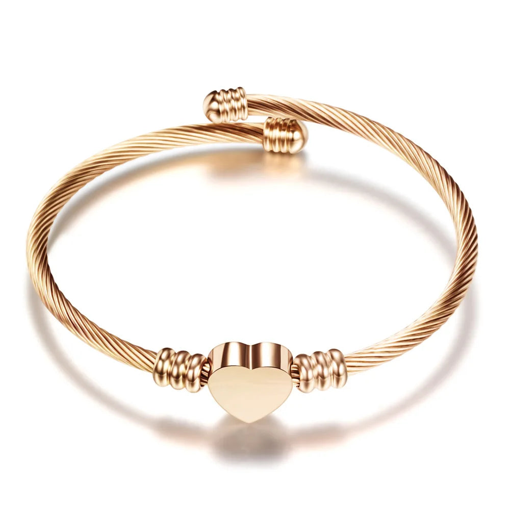 Reba Cable Heart Bangle