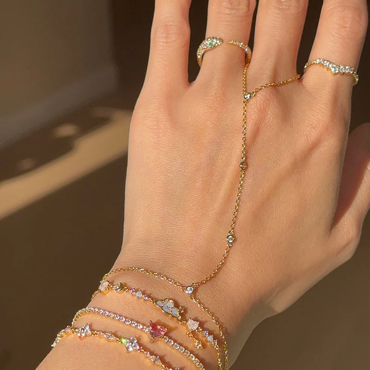Rae Quad Stone Point Dainty Handchain