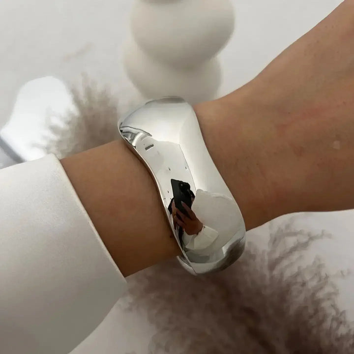 Tala Metal Wave Bangle