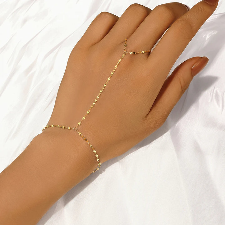 Aurelia Coin Point Hand Chain