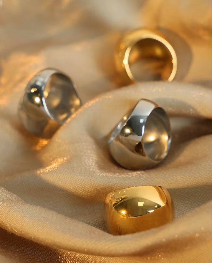 Angeline Ovo Ring