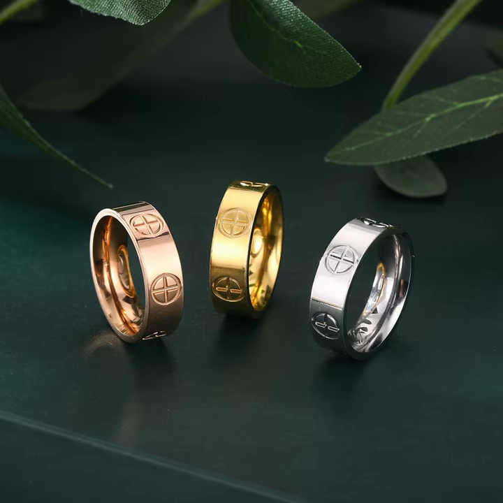 Tate Love Ring