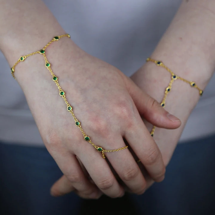 Rowan Bezel Dot Hand Chain