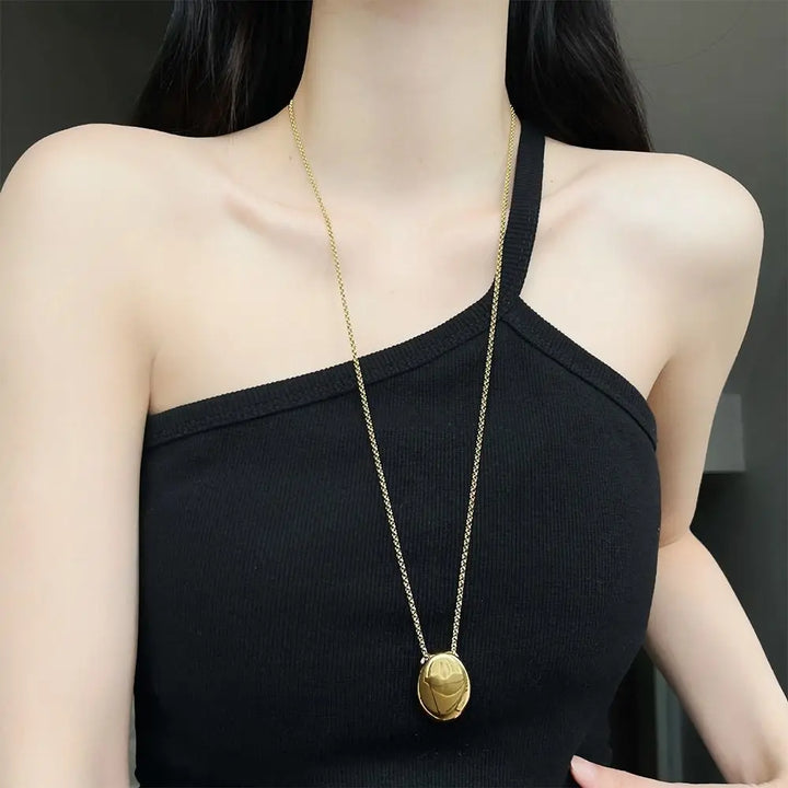 Elara Pendant