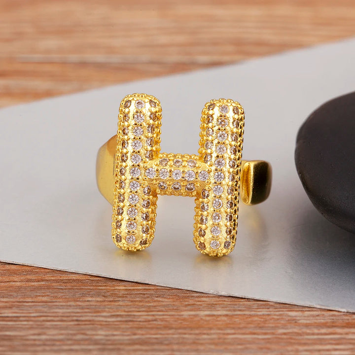 Rosa Letter Ring