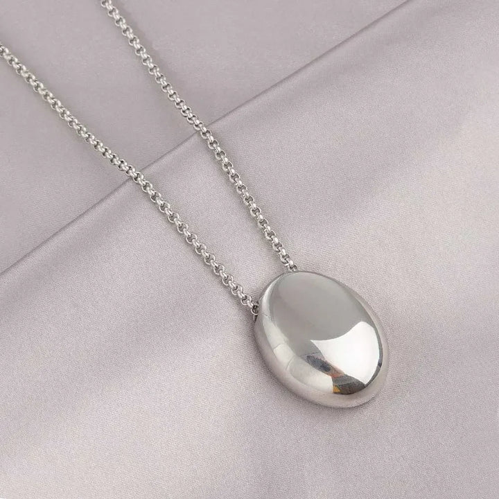 Elara Pendant