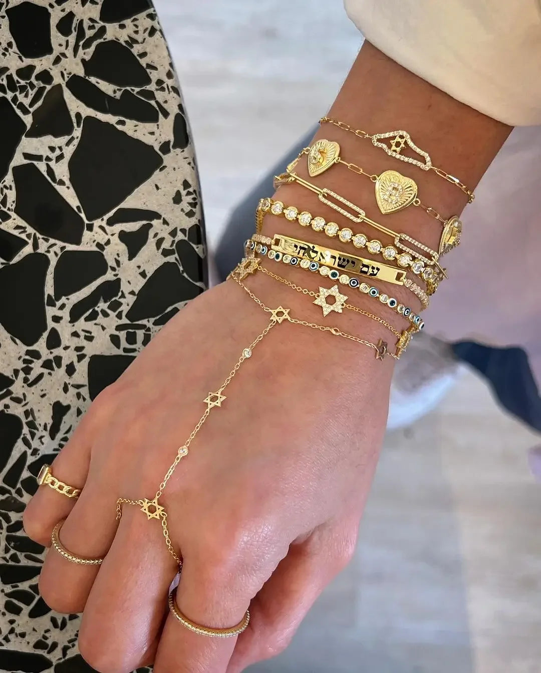 Skylar 6 Point Star Hand Chain