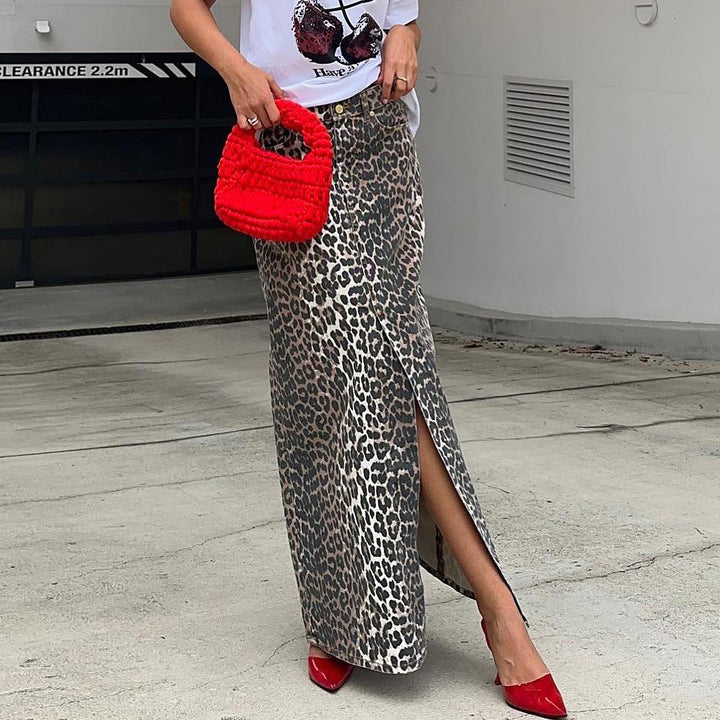Juna Leopard Print Buttoned Maxi Skirt